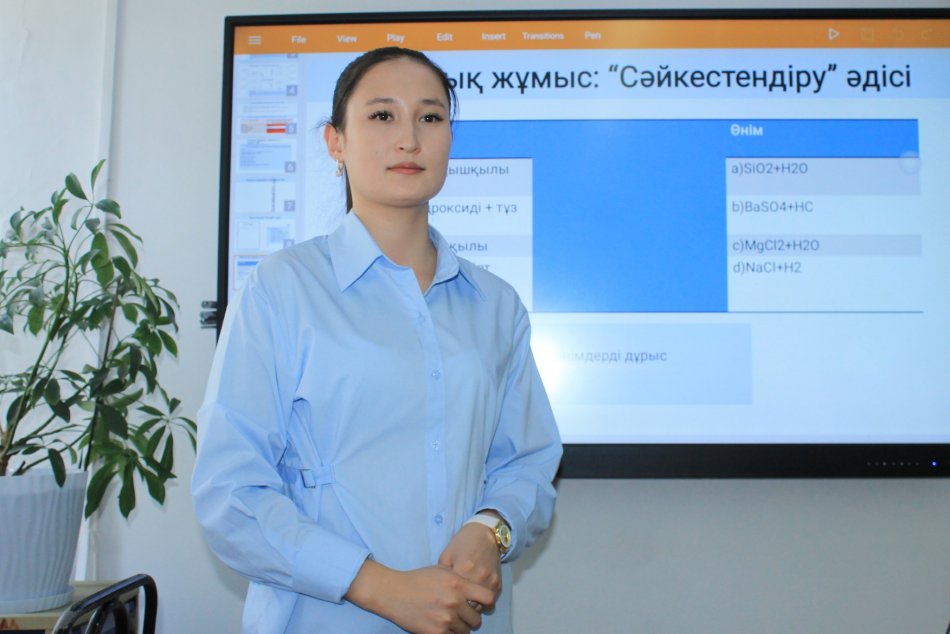 «Сөйлеу тілінің бұзылуына байланысты психологиялық және әлеуметтік мәселелер» тақырыбында тренинг өтілді.